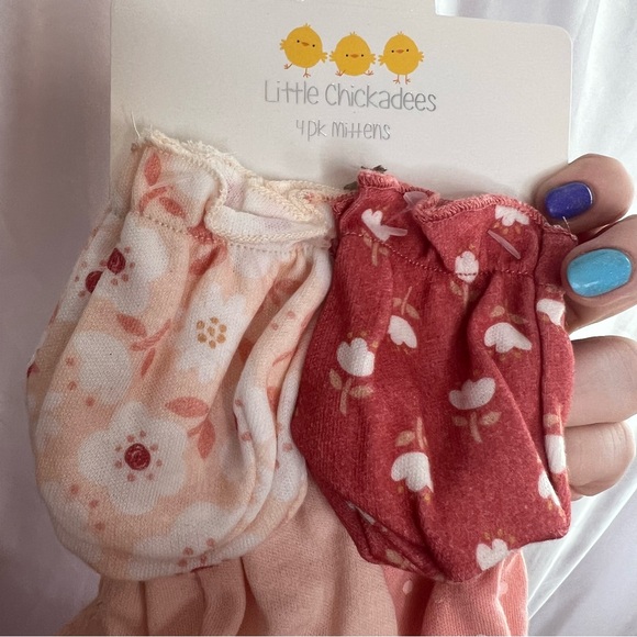 Little Chickadees 4 Pack Mittens Floral Print NWT - Picture 3 of 5